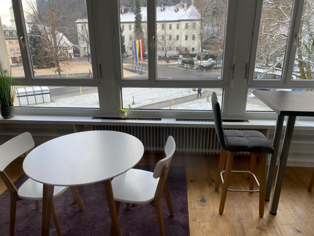 Zimmer & Appartements Am Schlossplatz Hohenems Extérieur photo