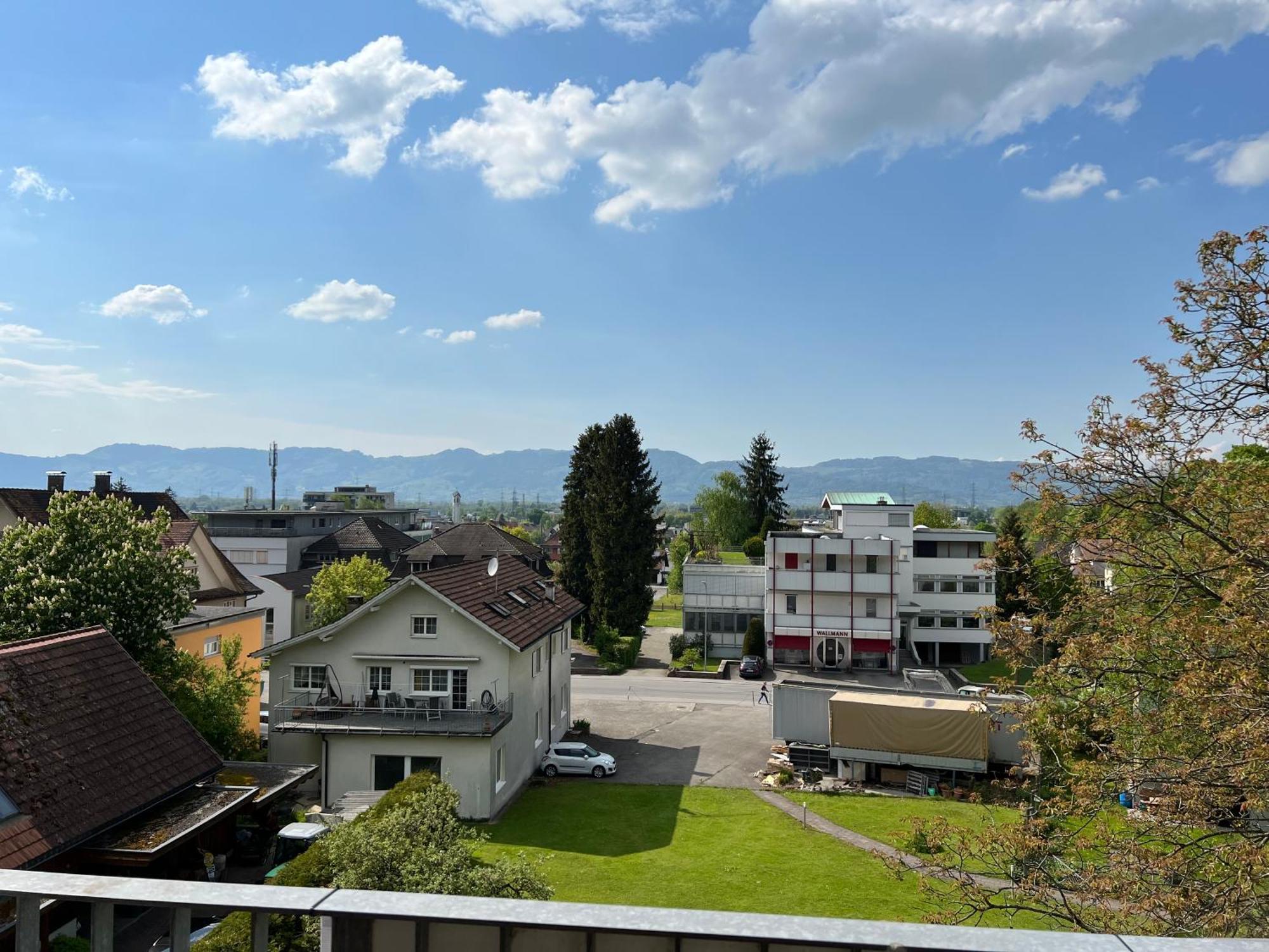 Zimmer & Appartements Am Schlossplatz Hohenems Chambre photo