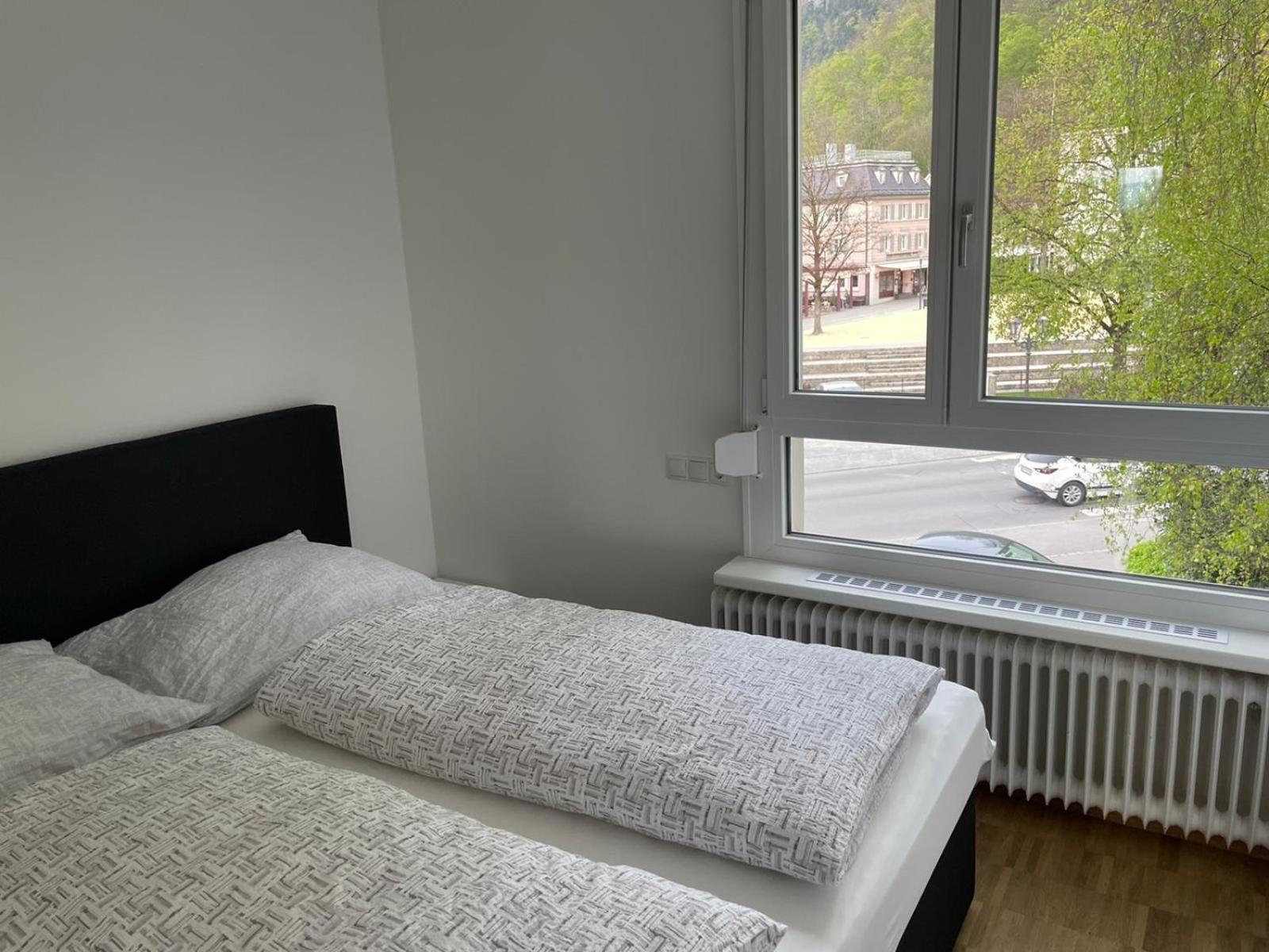 Zimmer & Appartements Am Schlossplatz Hohenems Chambre photo